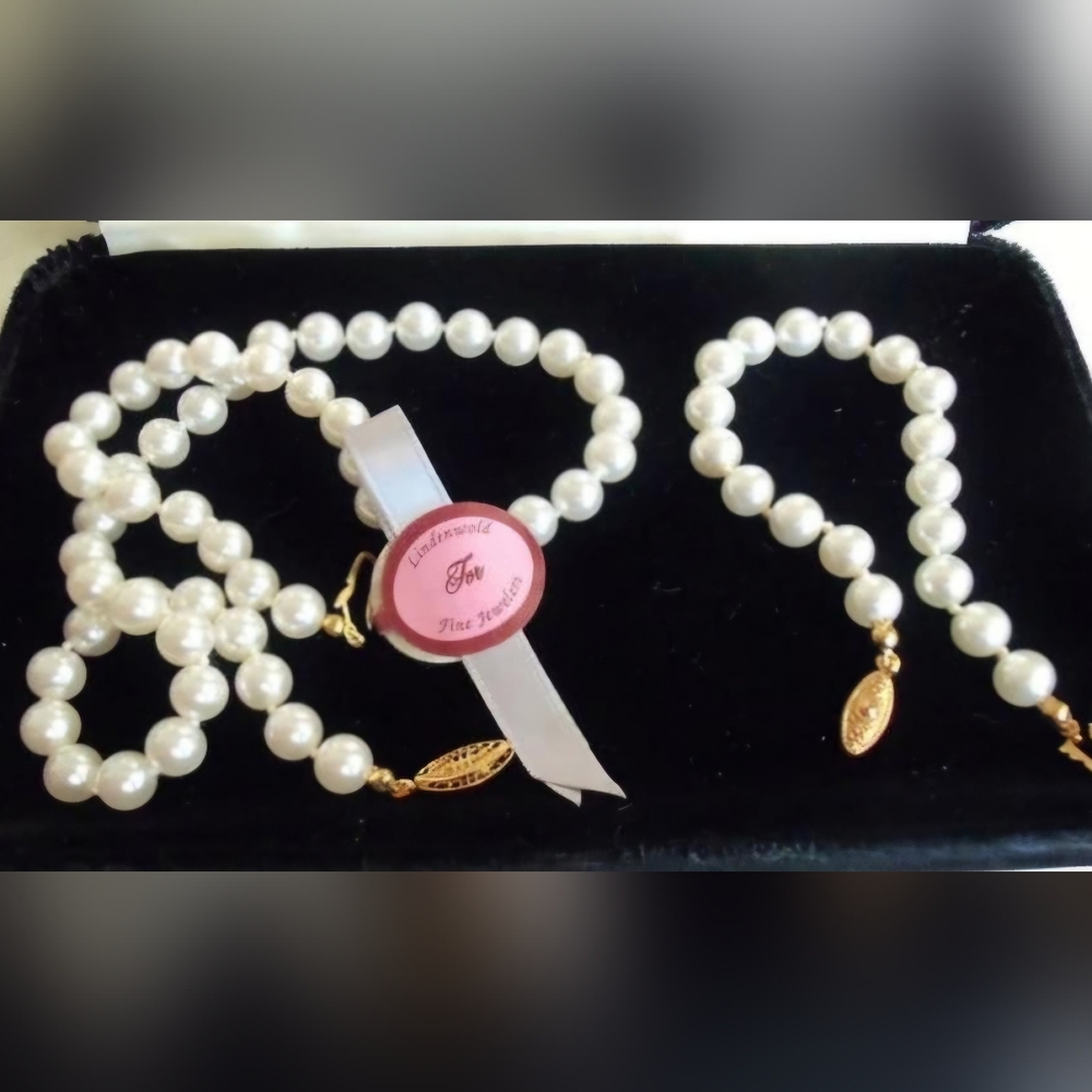 Vintage Lindenwold Fine Jewelry Faux Pearl Beaded Necklace & Bracelet Set